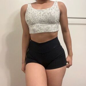 F26 Lululemon Top